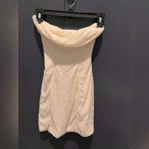 OH POLLY
BASEL
Embellished Strapless Cowl Neck Mini Dress in Ivory
2